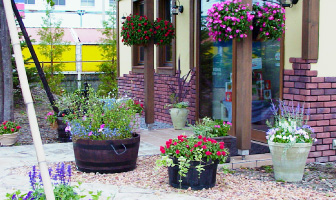 花苗・造園材料の提供